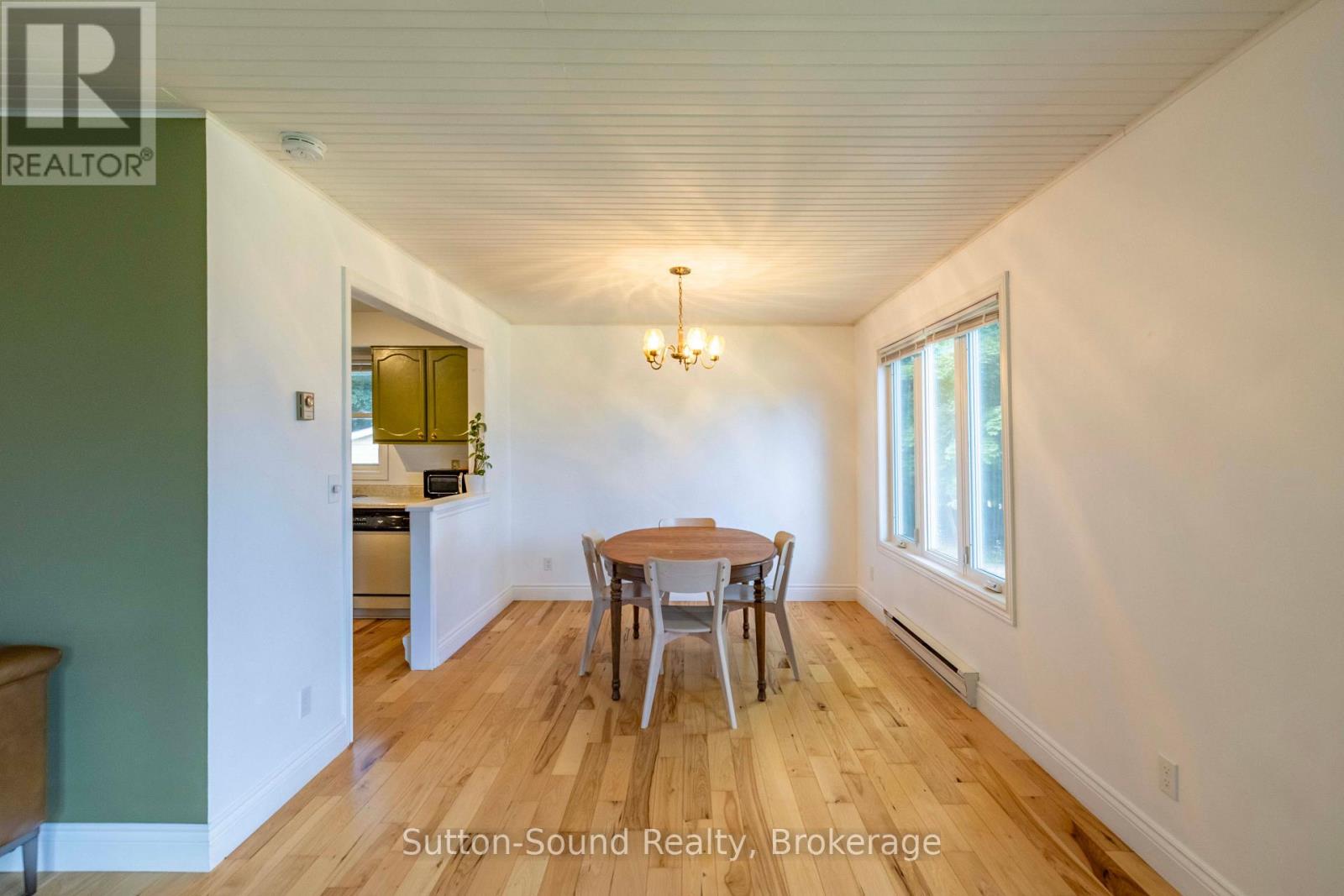 125 Paradise Bay Road Property Photo 14