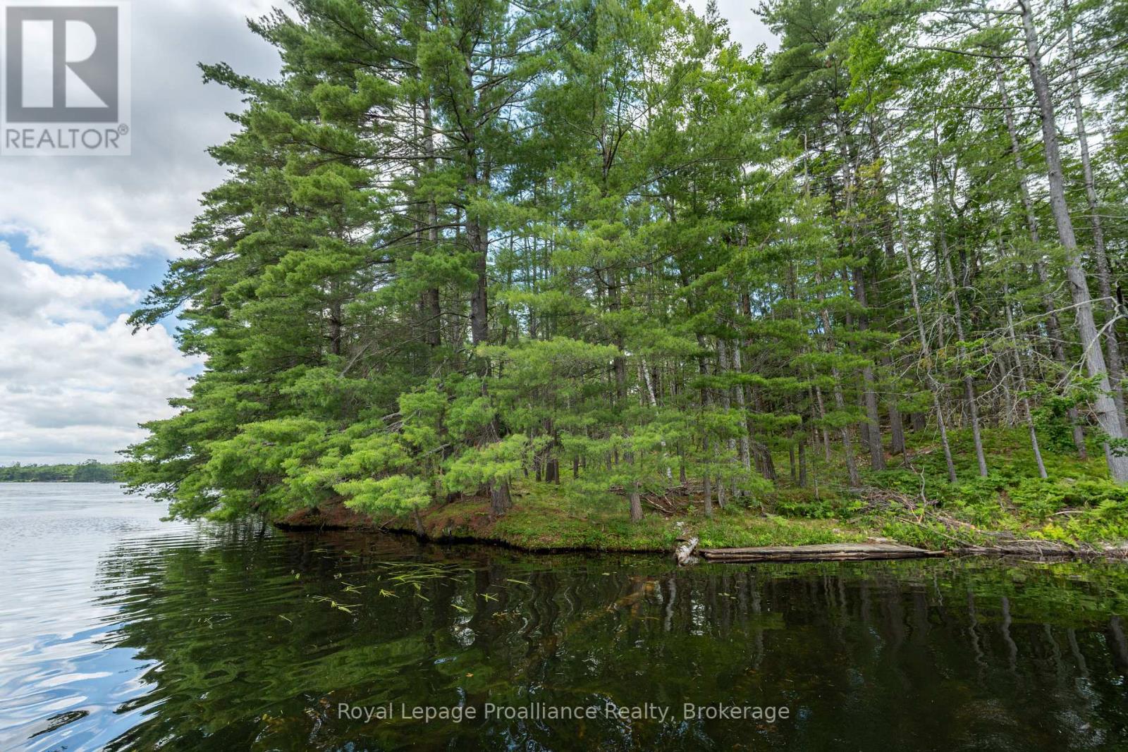 2 Wao Kasshabog Lake Property Photo 8