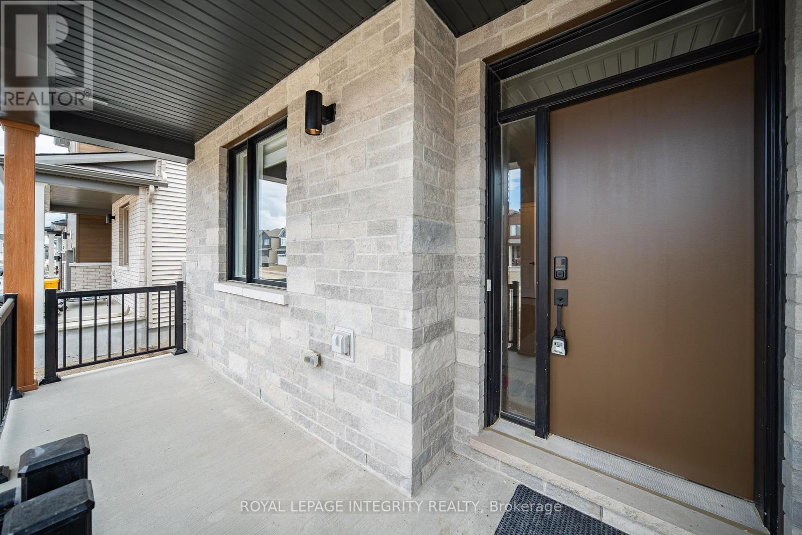 804 Tincture Place Property Photo 2