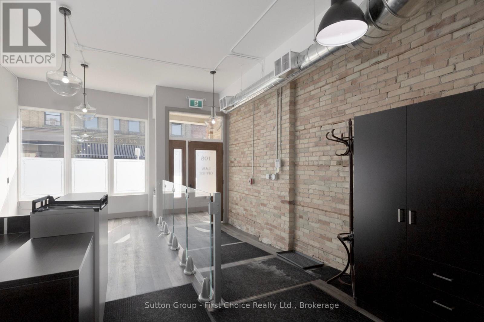 106-108 Downie Street Property Photo 5