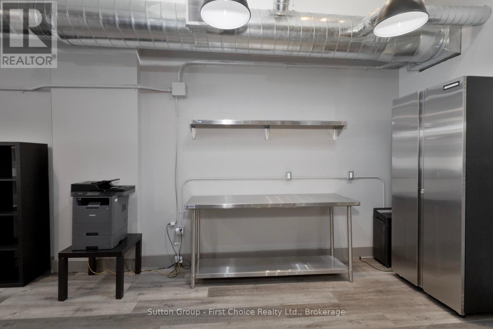 106-108 Downie Street Property Photo 11