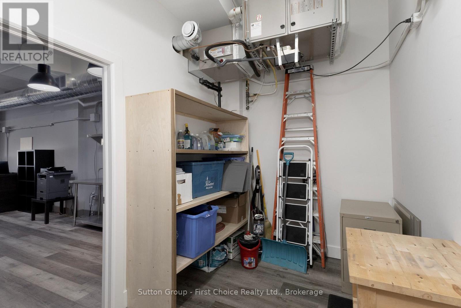 106-108 Downie Street Property Photo 13