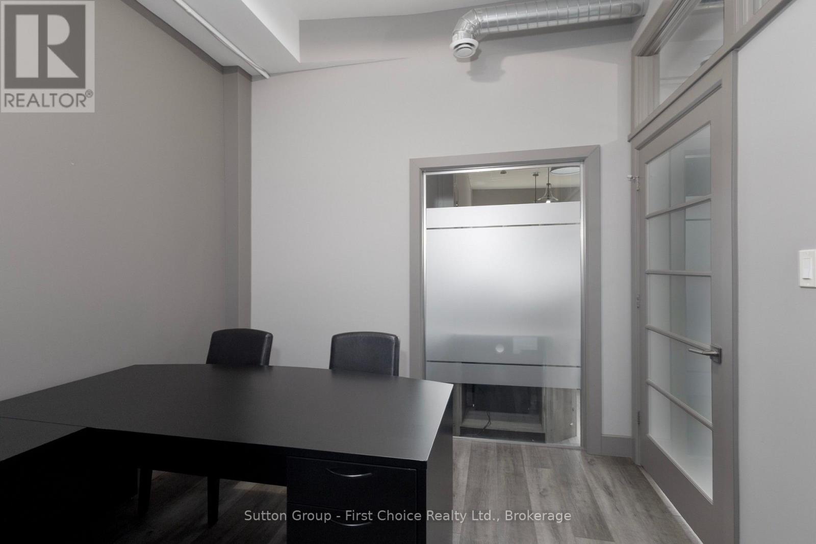 106-108 Downie Street Property Photo 17