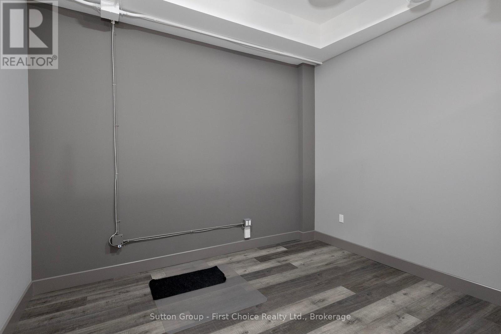 106-108 Downie Street Property Photo 18