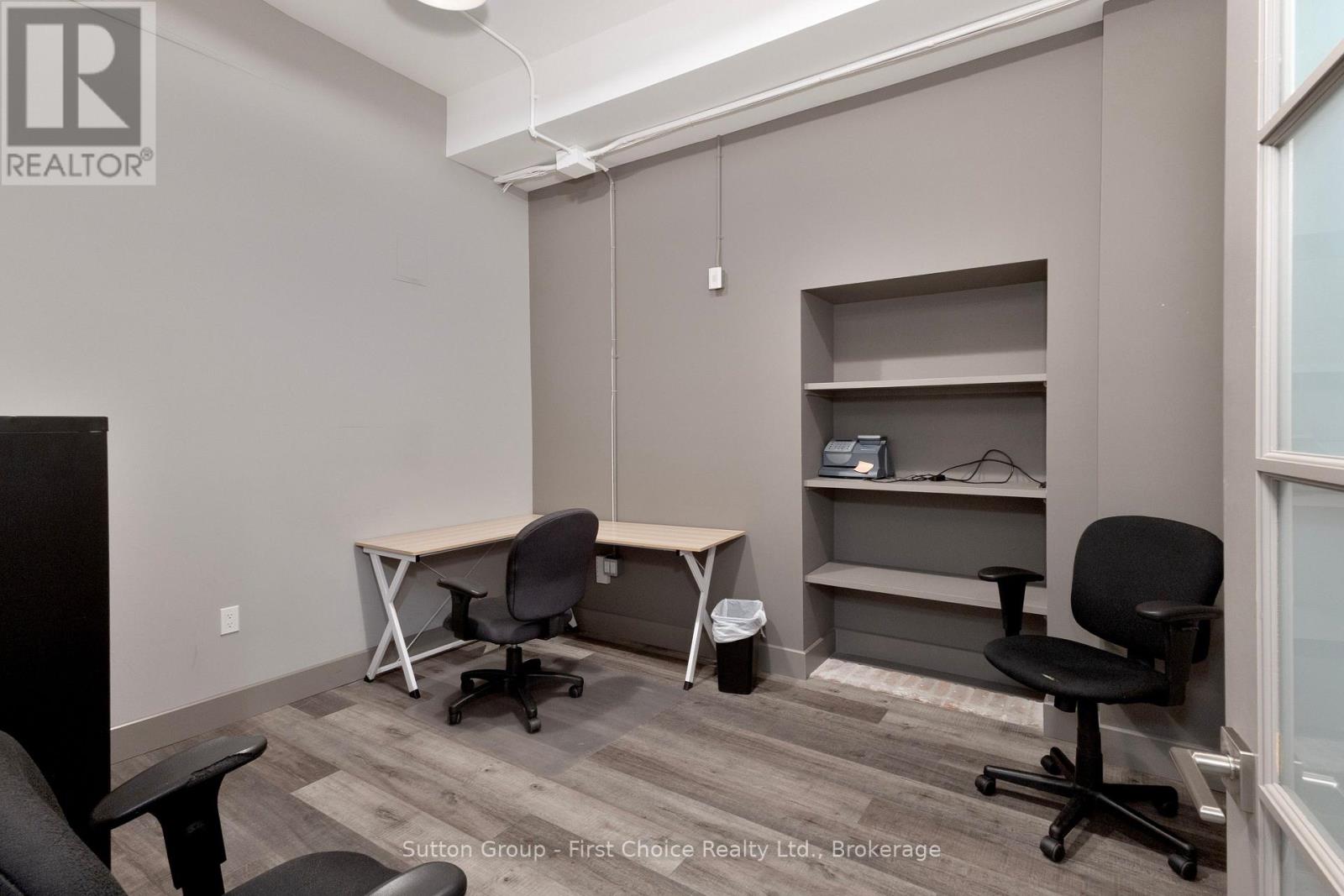 106-108 Downie Street Property Photo 19