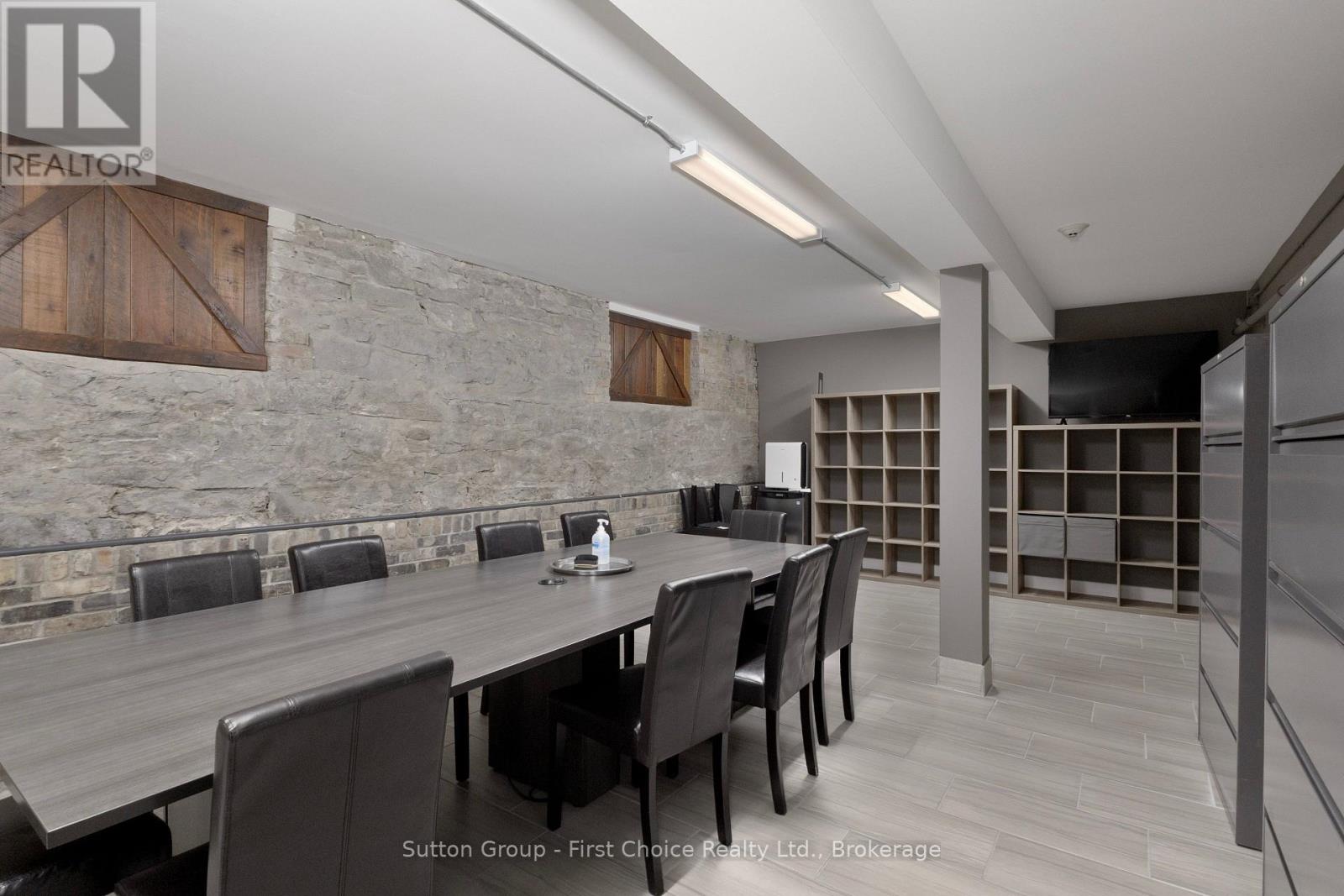 106-108 Downie Street Property Photo 22