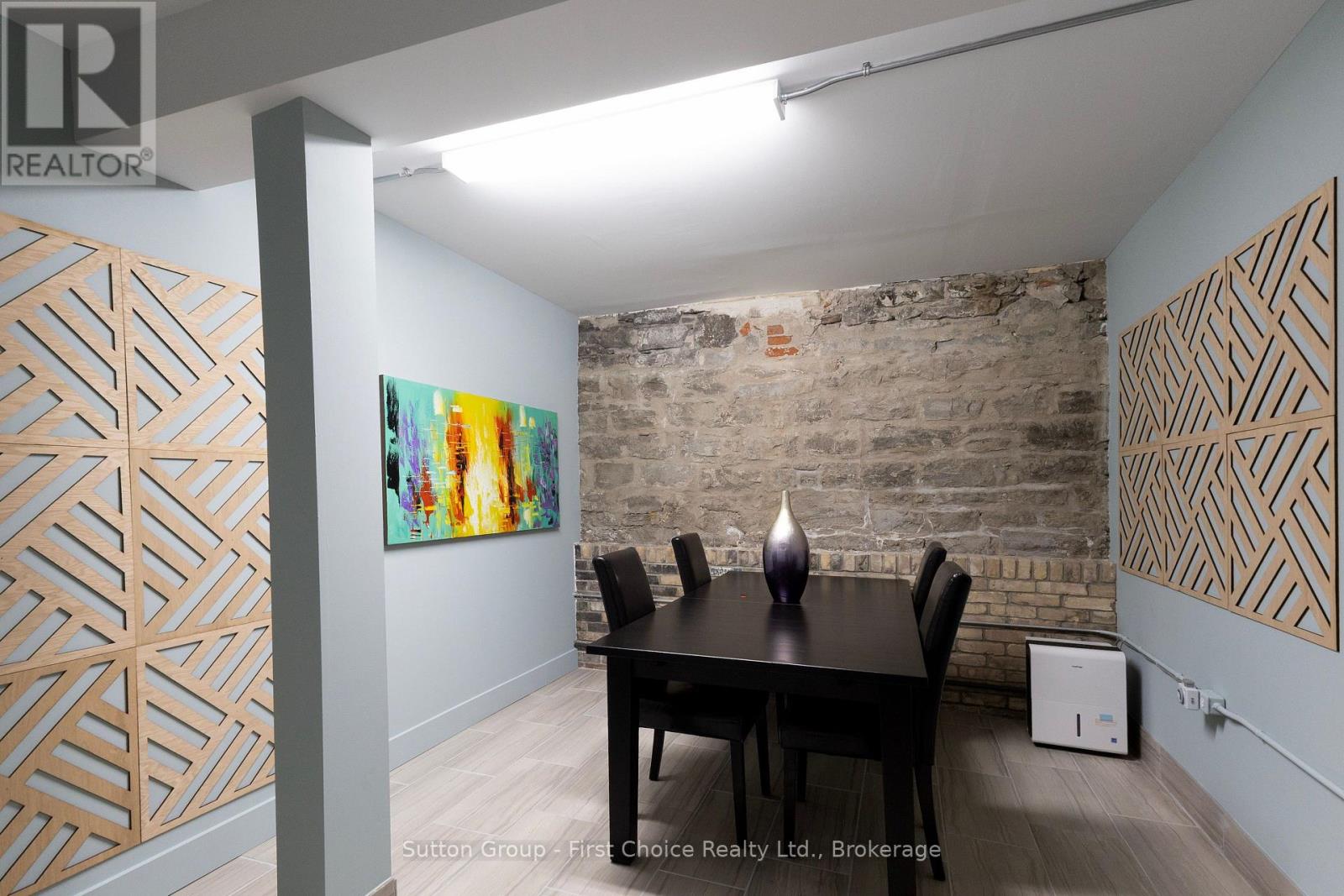 106-108 Downie Street Property Photo 26