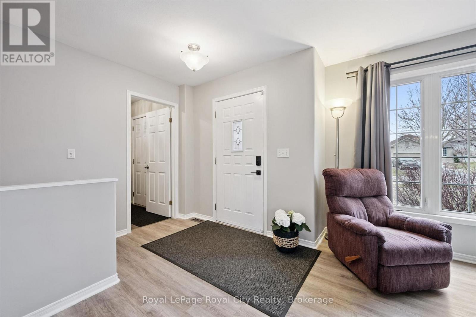 119 Meadowridge Drive Property Photo 7