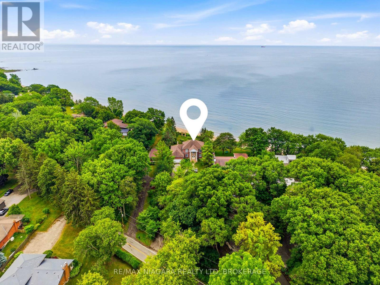599 Lakeshore Road E Property Photo 5