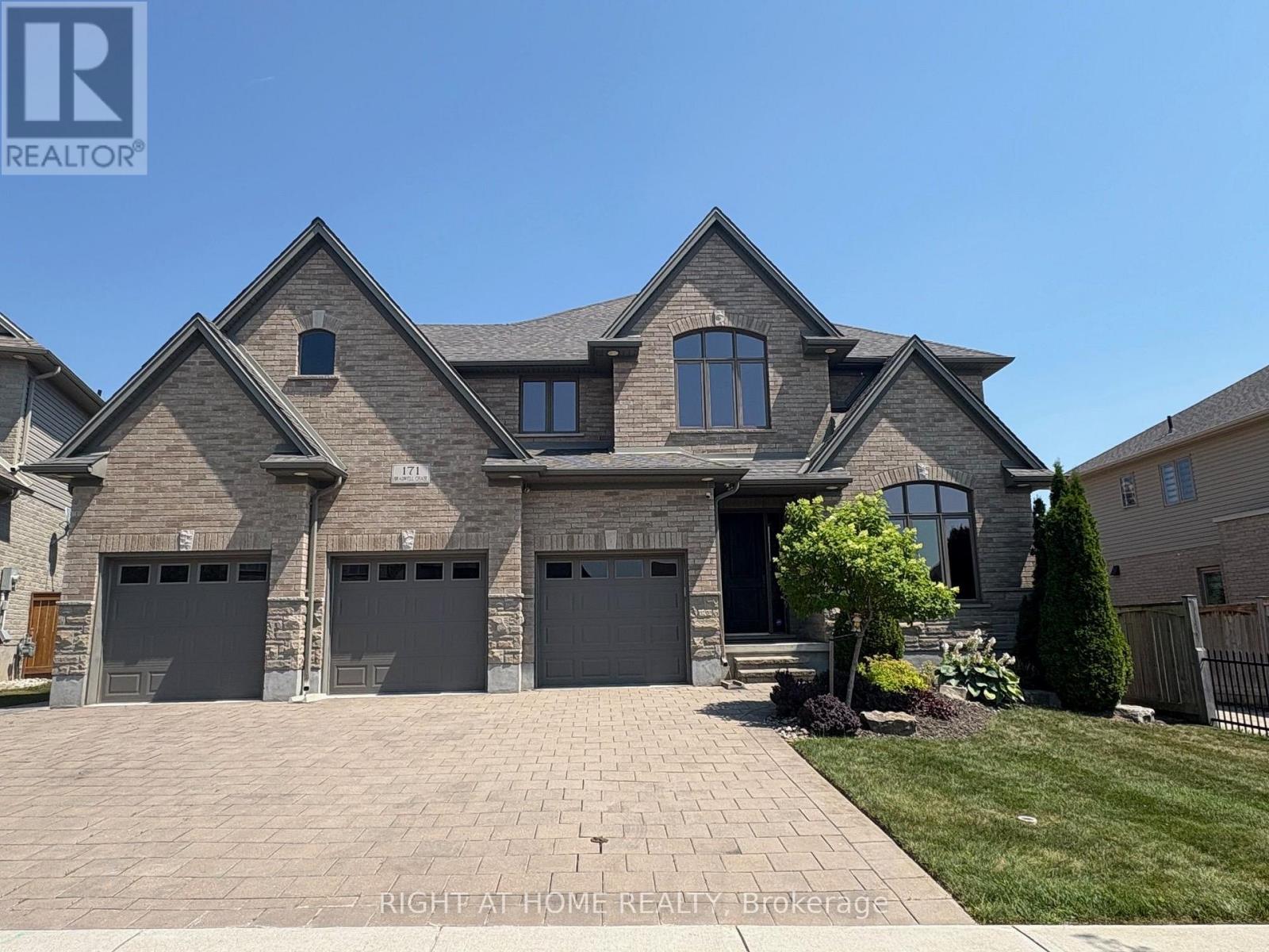 171 Bradwell Chase Property Photo 1
