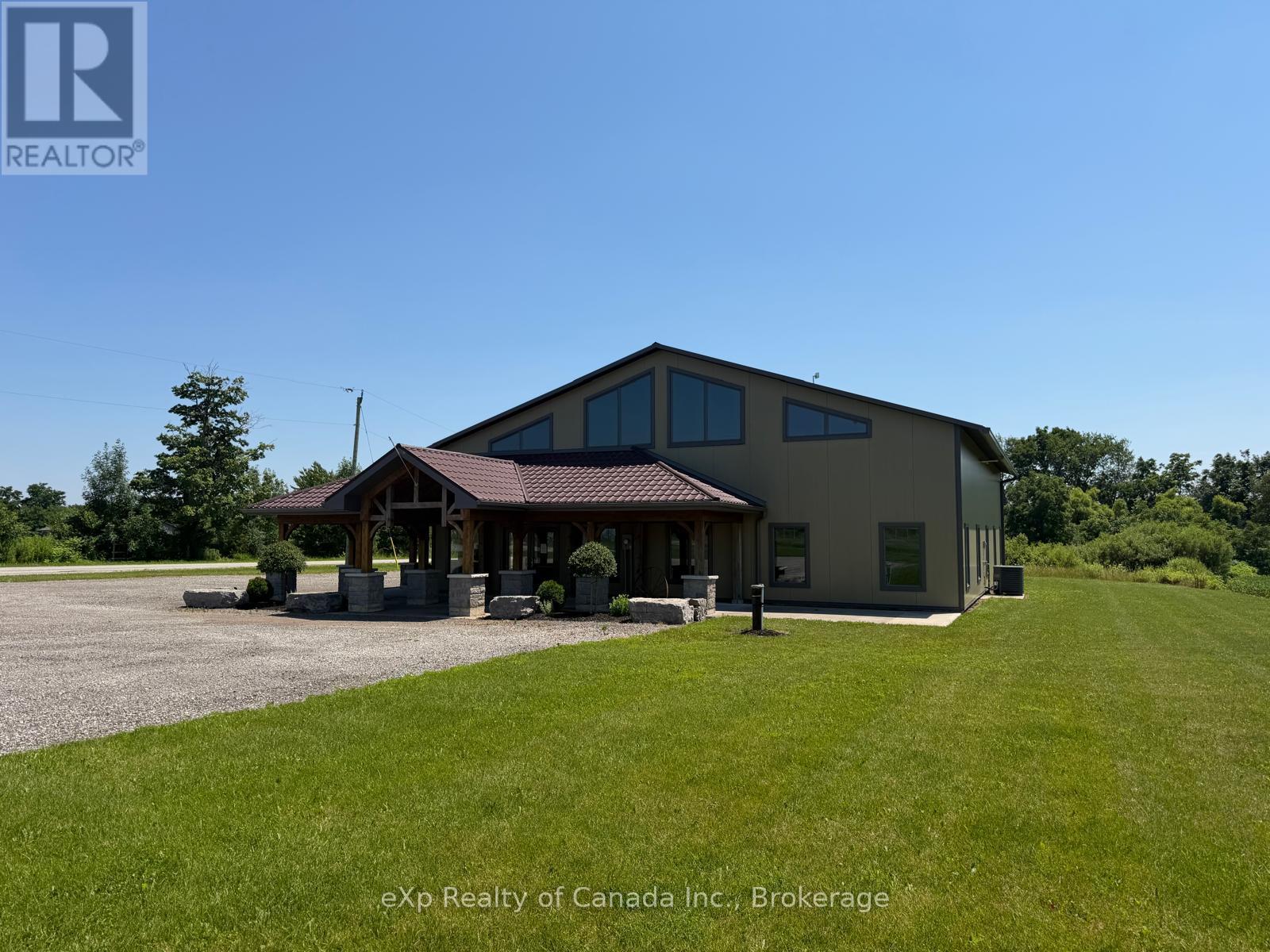 412569 Cranberry Line Property Photo 3