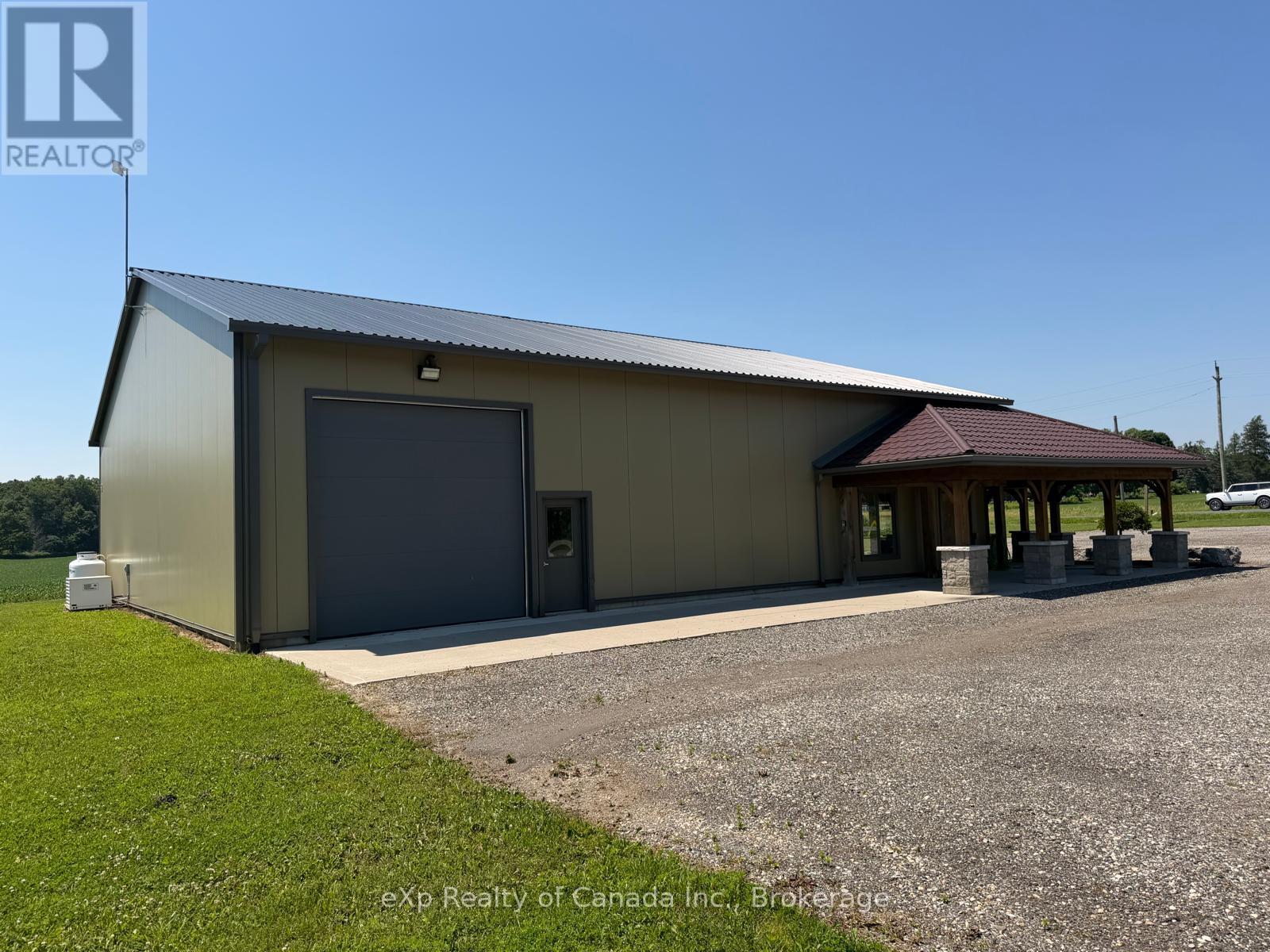 412569 Cranberry Line Property Photo 4