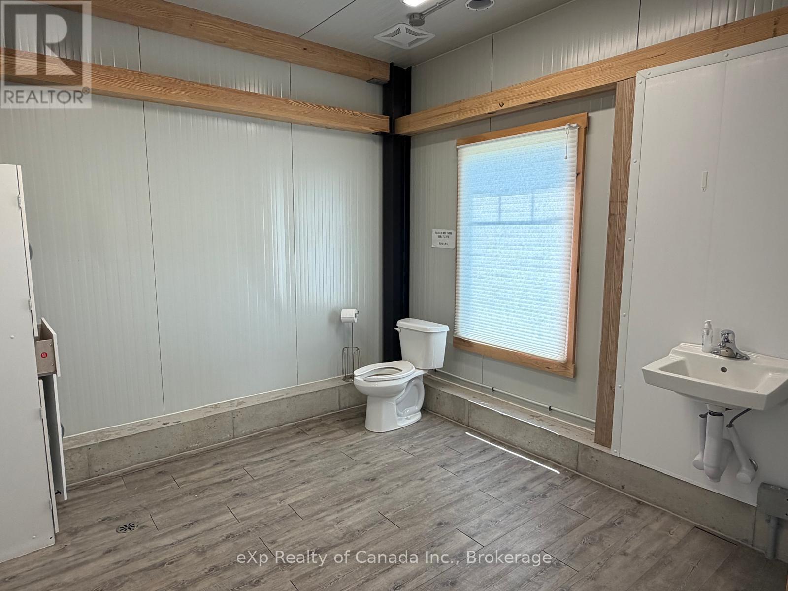412569 Cranberry Line Property Photo 9