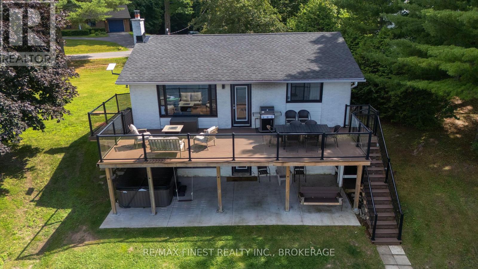 4267 MAPLE DRIVE