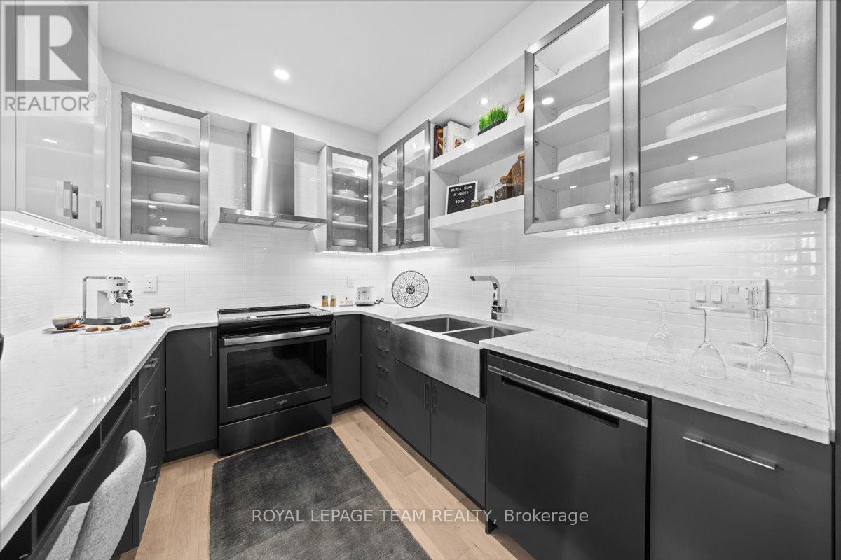 6203 Linseed Road Property Photo 5