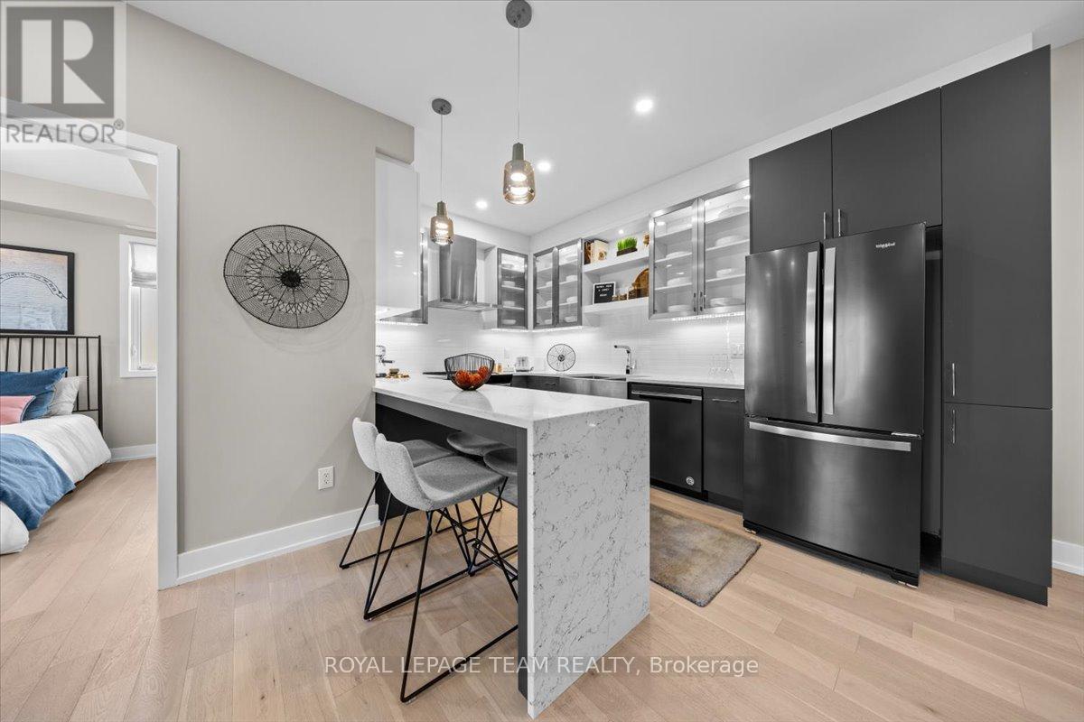 6203 Linseed Road Property Photo 6
