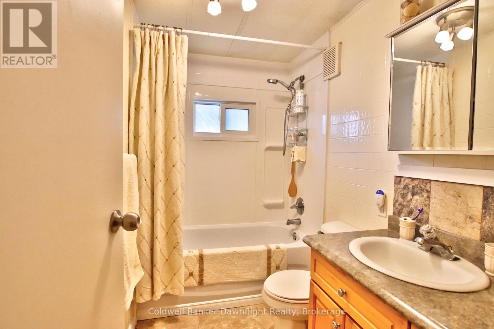42 Cranberry Drive Property Photo 13