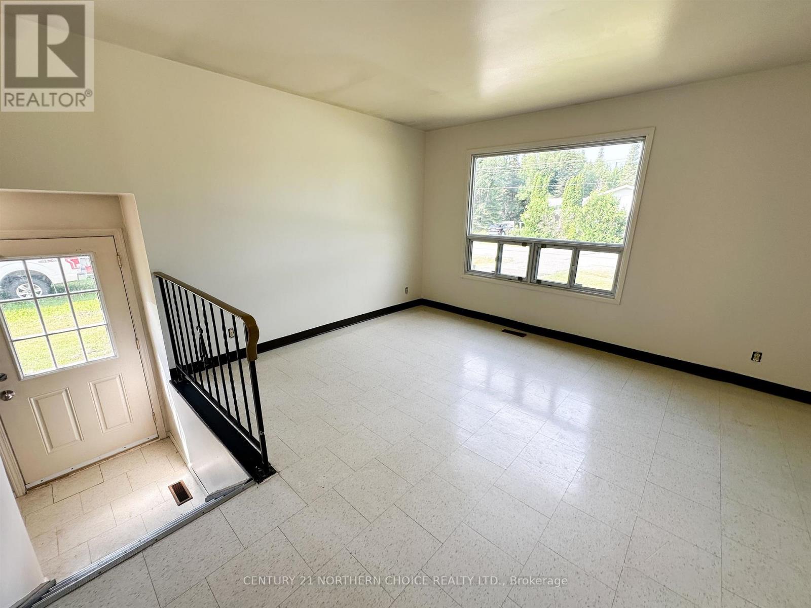 78/80 Birch Drive Property Photo 7