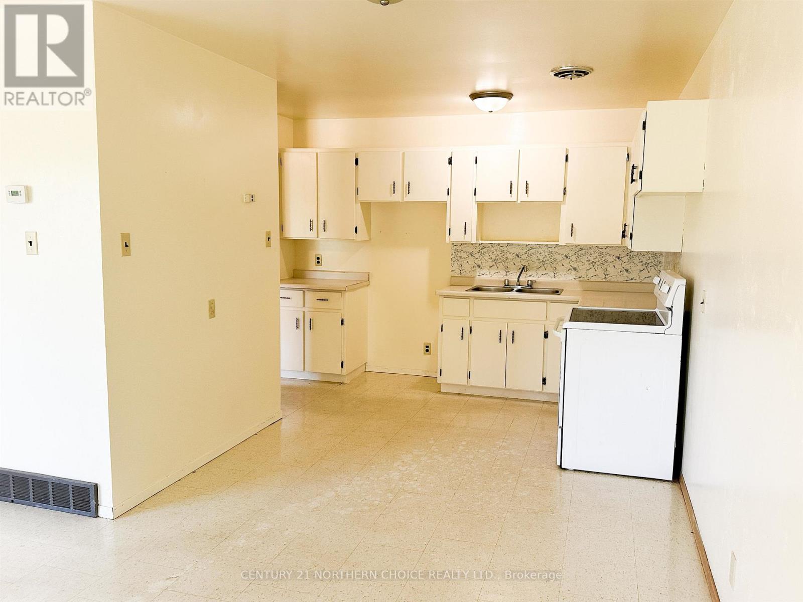 78/80 Birch Drive Property Photo 16