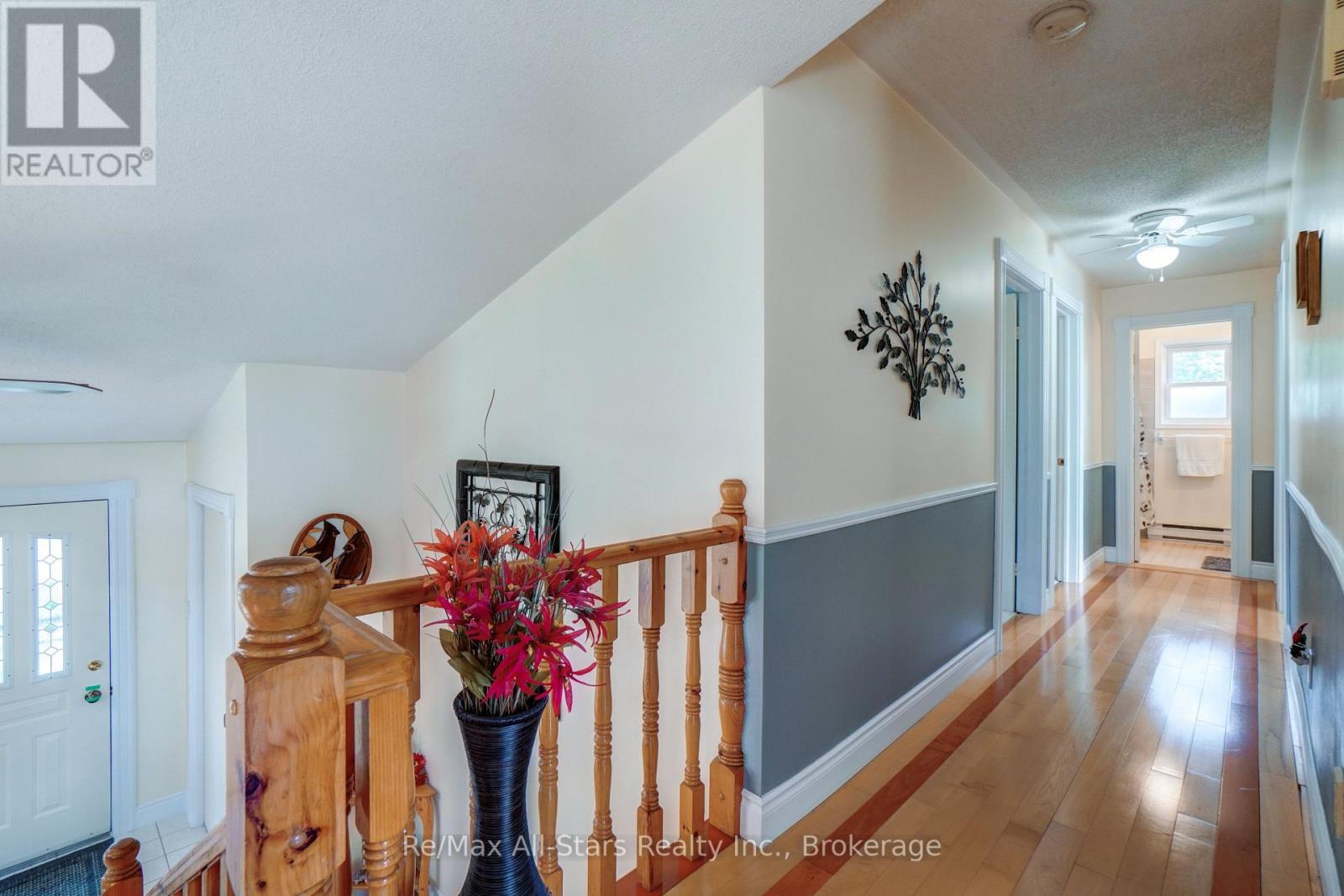 16 Cedartree Lane Property Photo 13