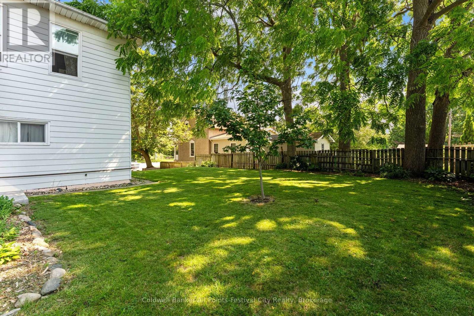 47 Elgin Avenue W Property Photo 20