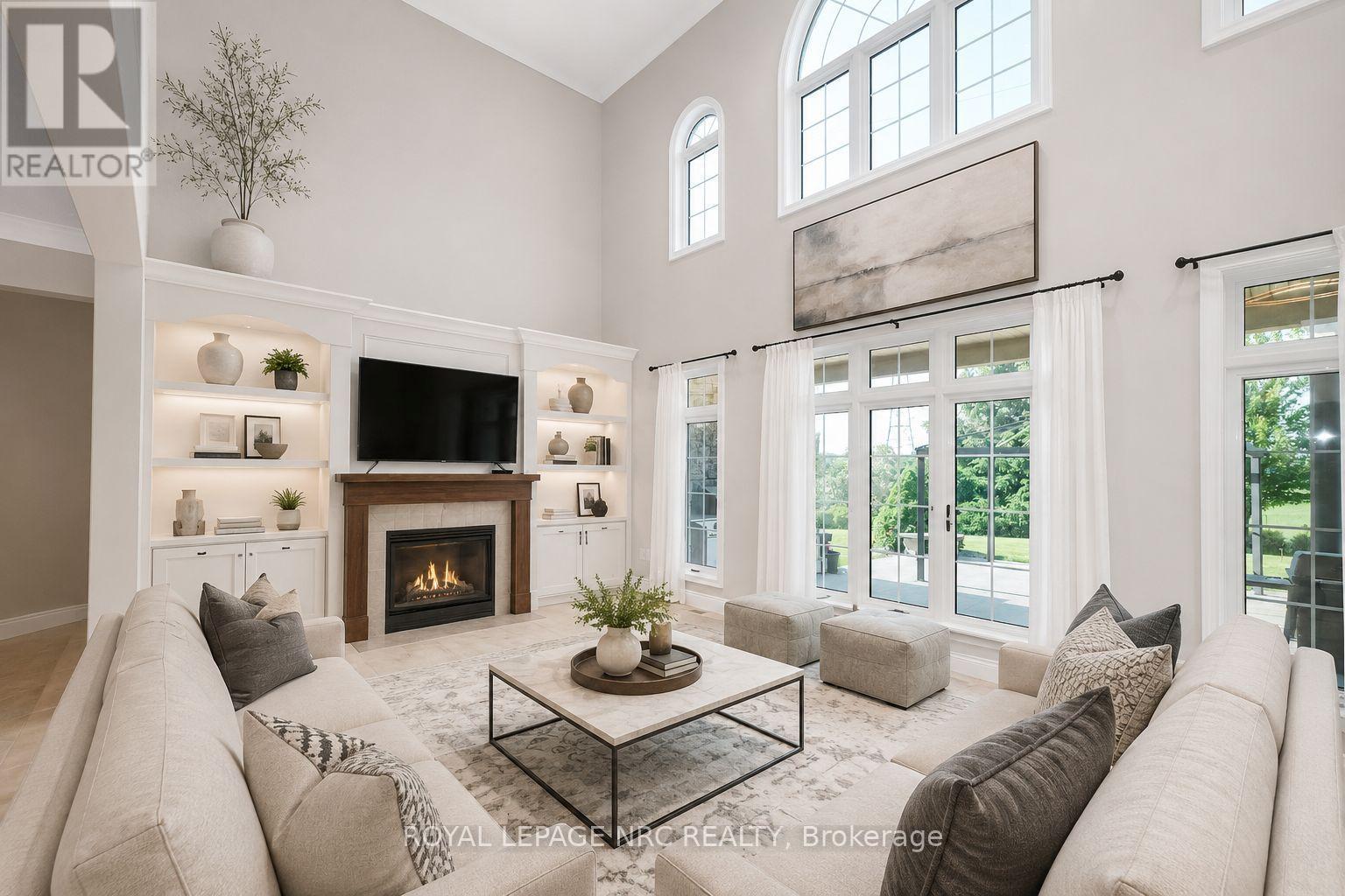 7995 Cathedral Drive Property Photo 12