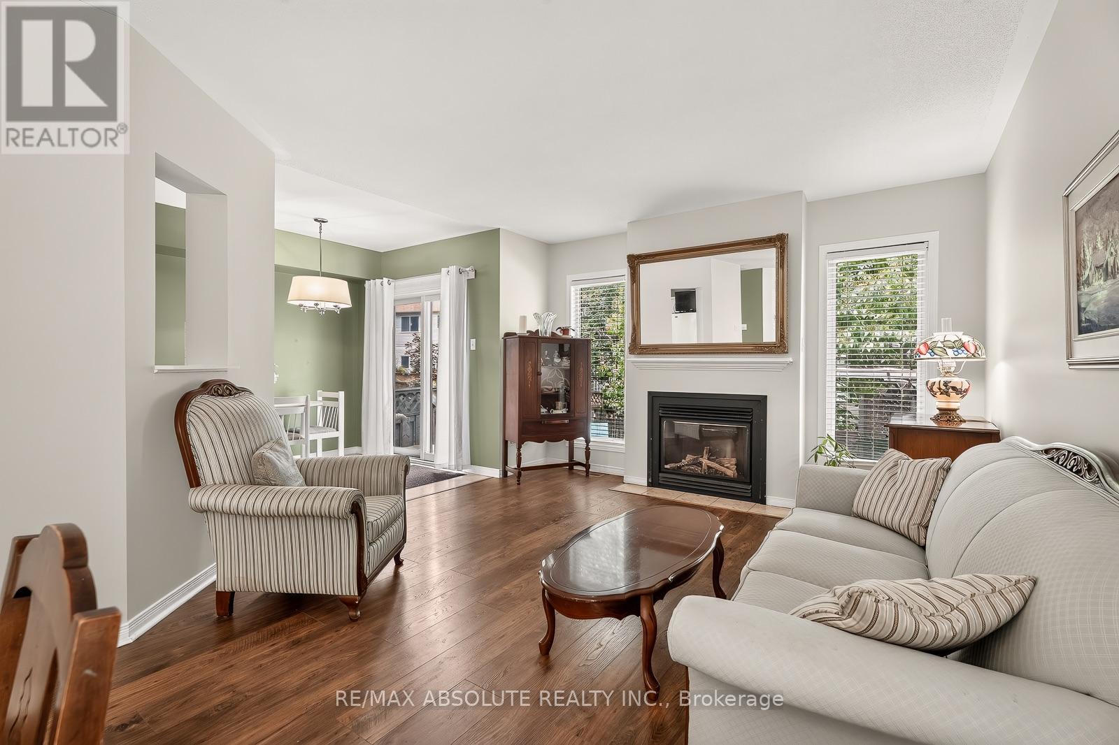36 Chantilly Gate Property Photo 14