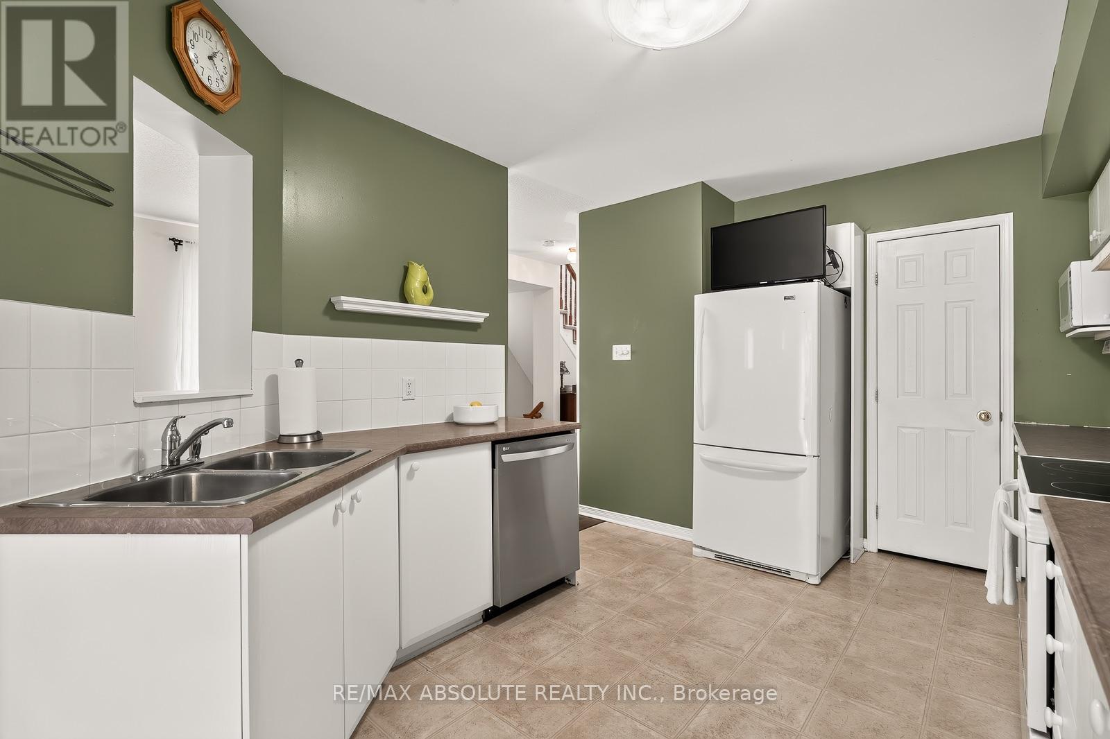 36 Chantilly Gate Property Photo 24