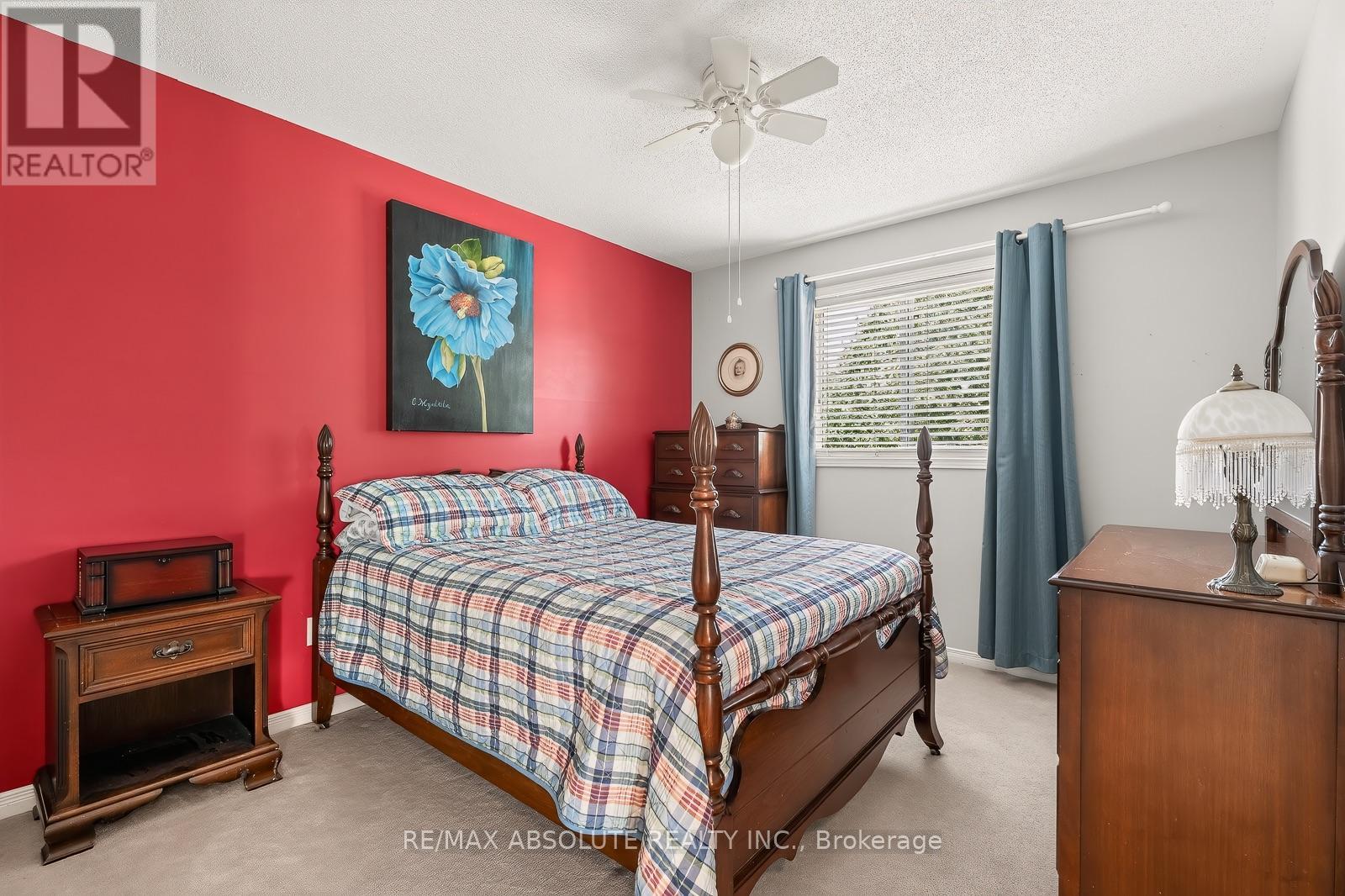 36 Chantilly Gate Property Photo 35
