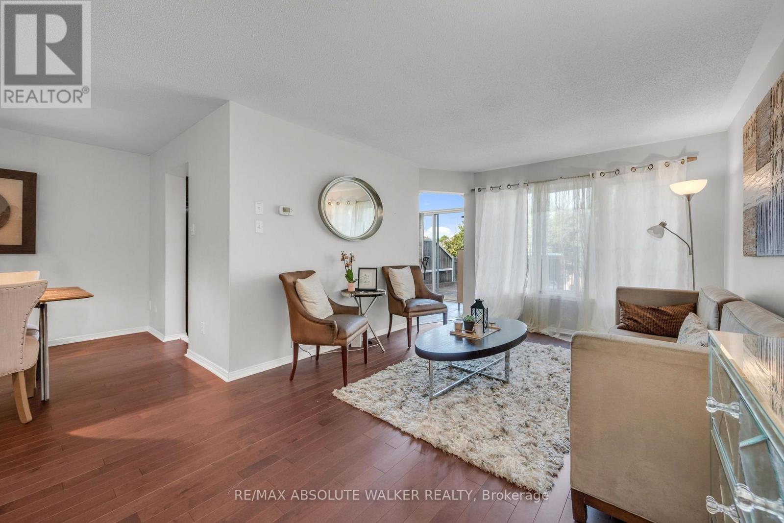 1104 Candlewood Street Property Photo 5