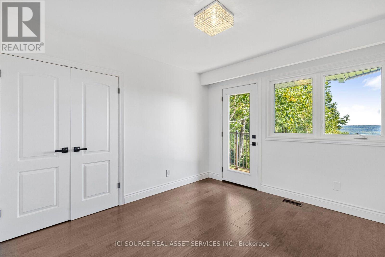 50 Oak Avenue Property Photo 7