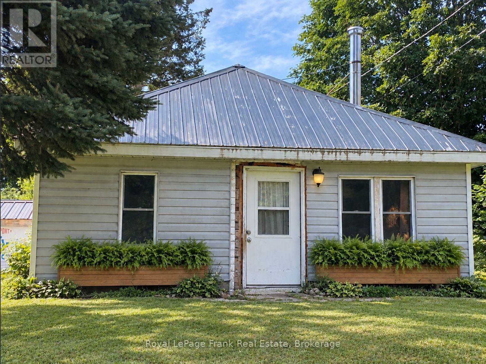 51 Mallard Lake Road Property Photo 1