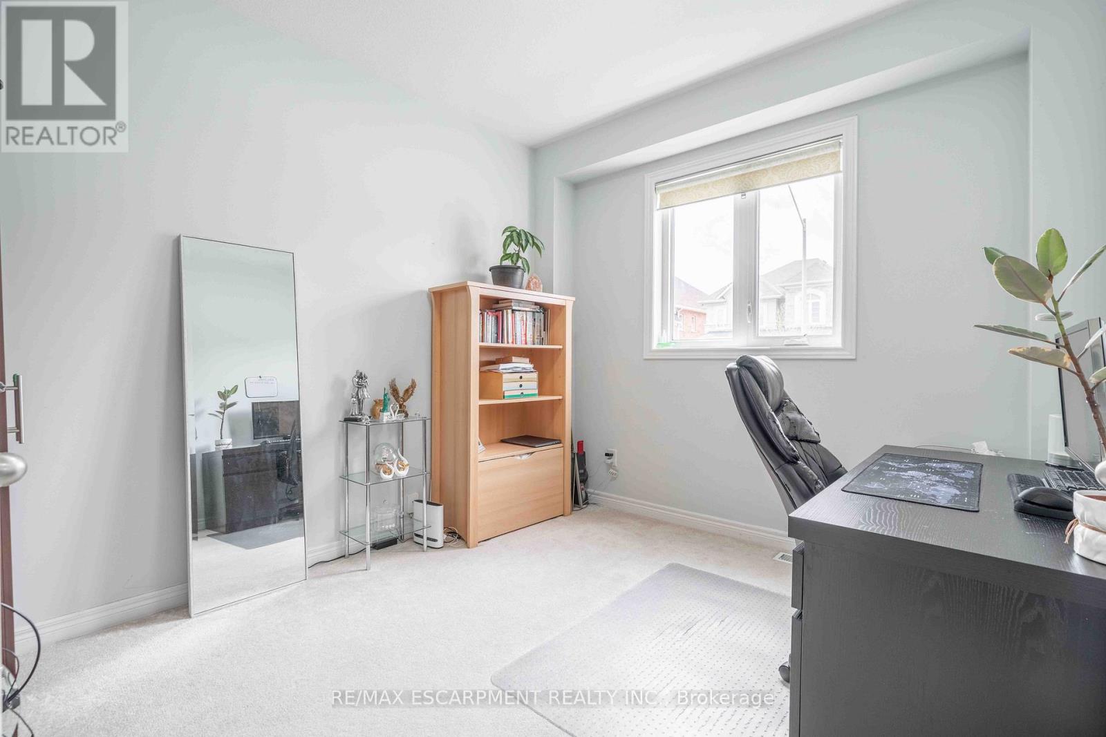 3 Narbonne Crescent Property Photo 6