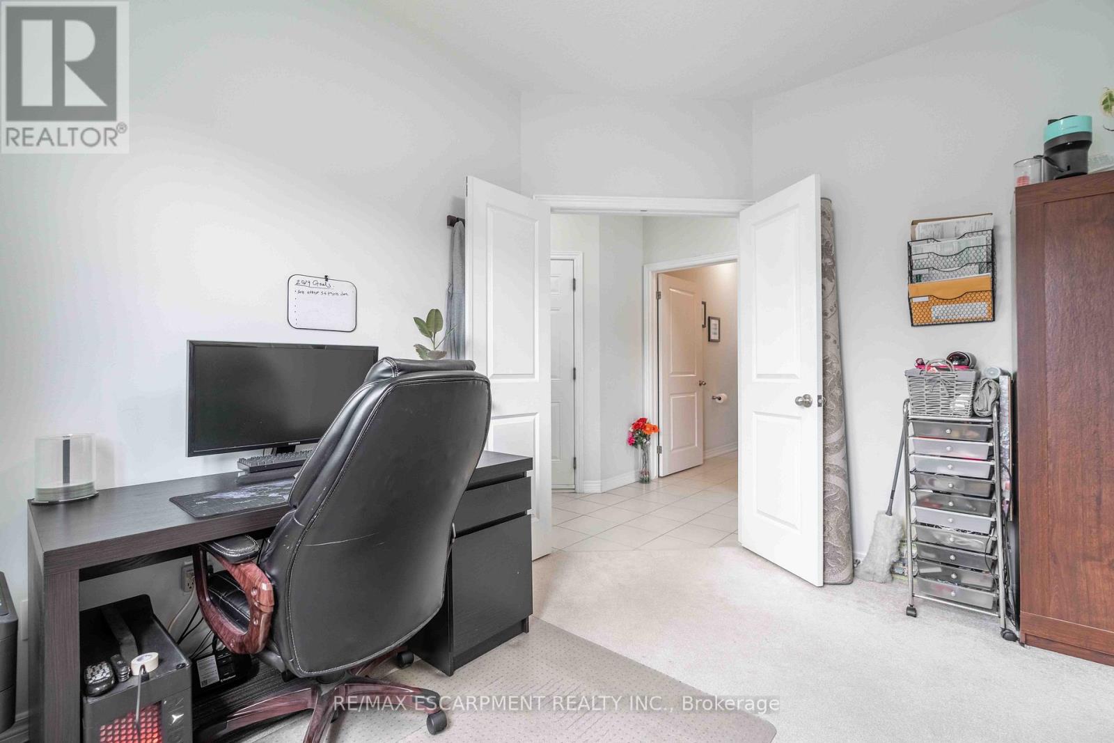 3 Narbonne Crescent Property Photo 7