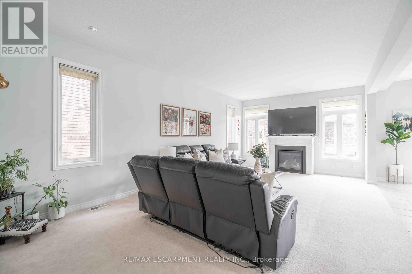 3 Narbonne Crescent Property Photo 8