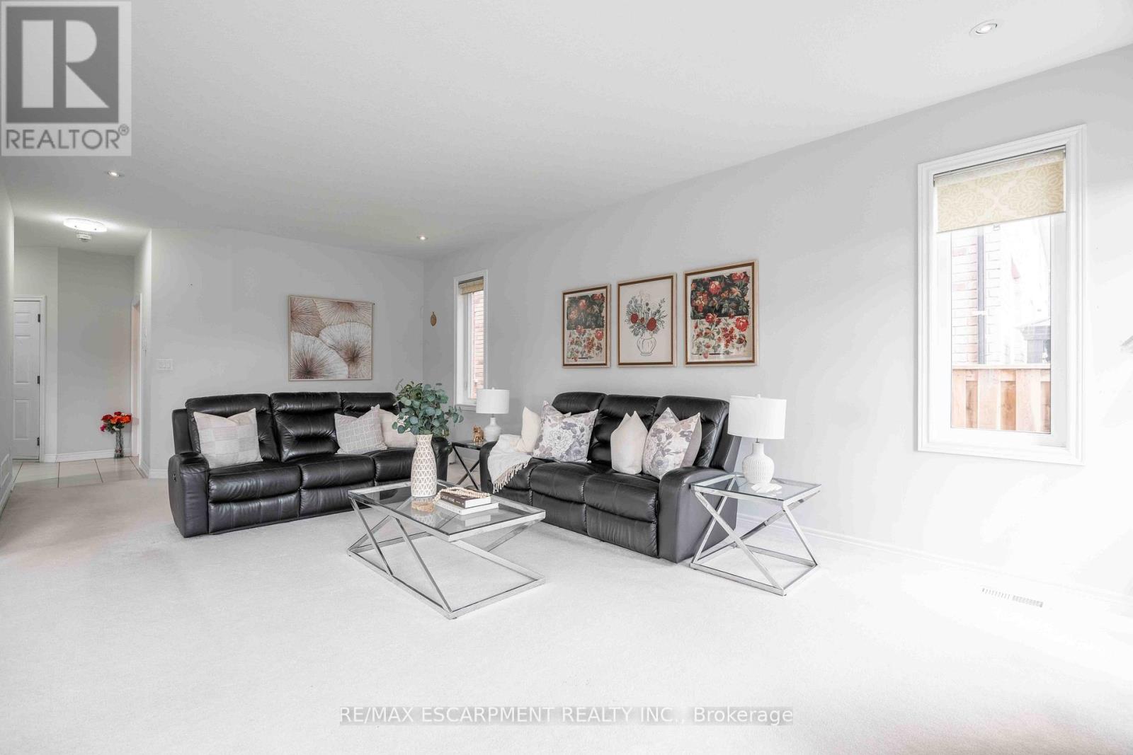 3 Narbonne Crescent Property Photo 13