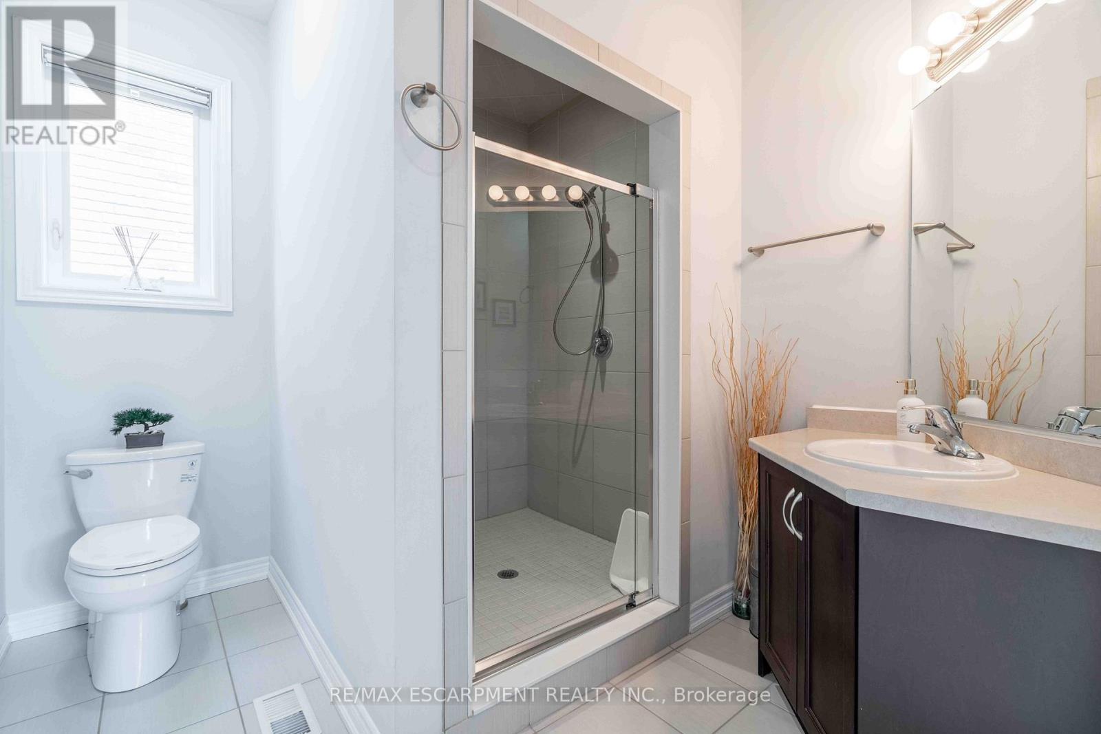 3 Narbonne Crescent Property Photo 25