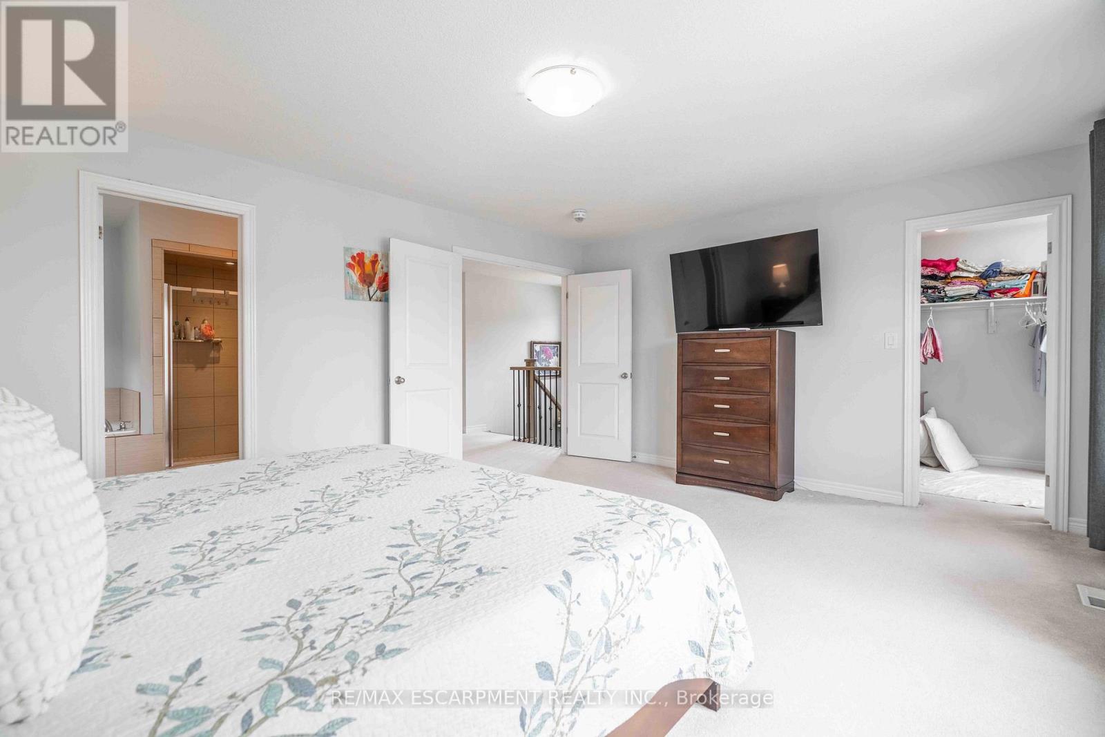 3 Narbonne Crescent Property Photo 28