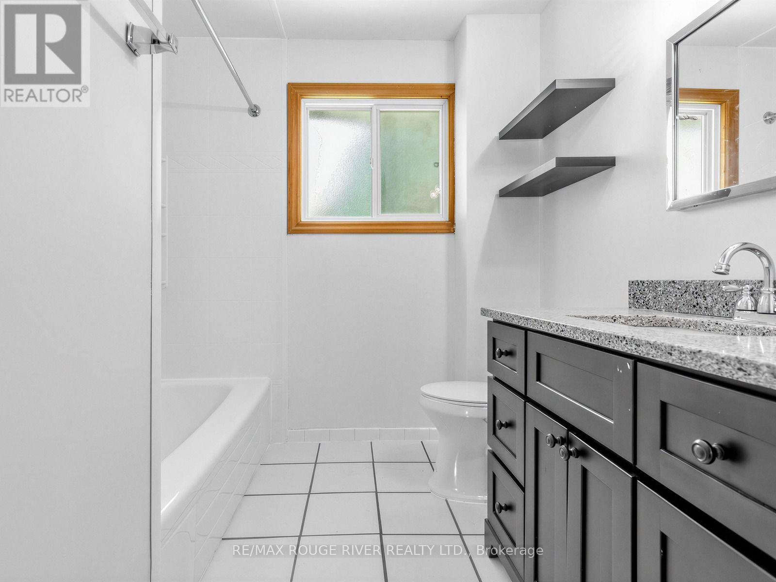 555247 Mono-amaranth Townline Property Photo 16