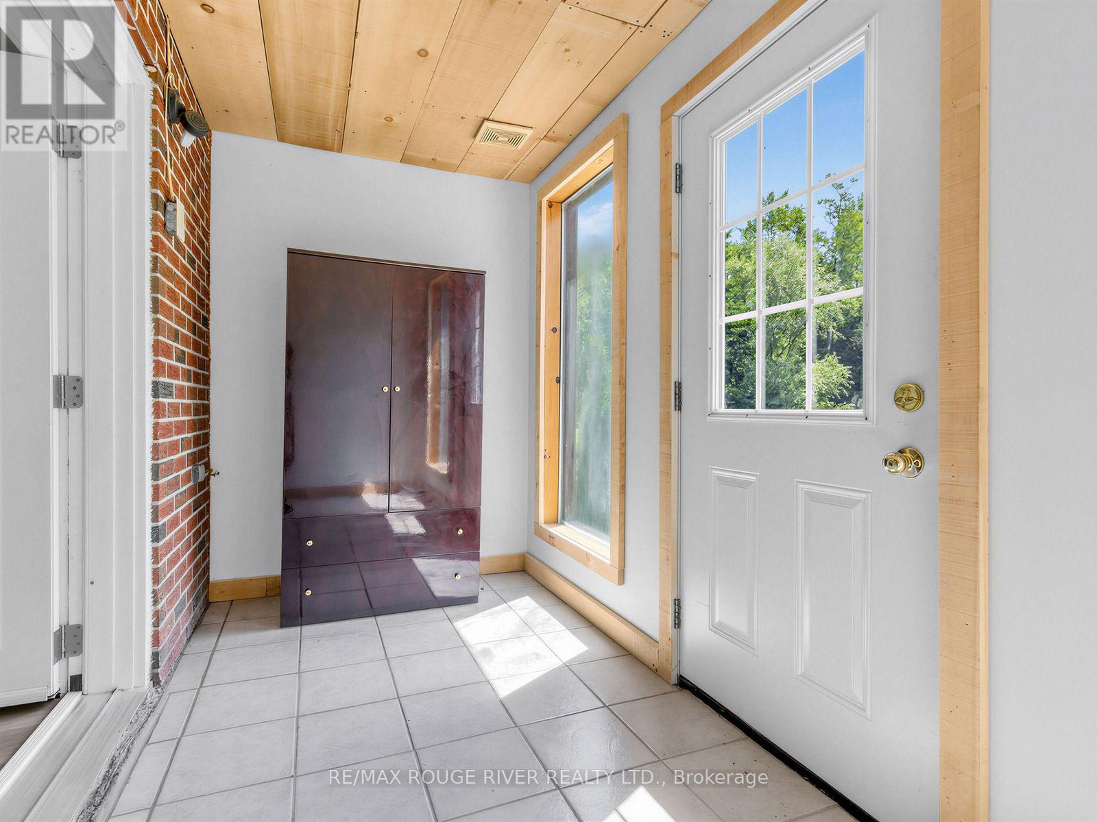 555247 Mono-amaranth Townline Property Photo 20