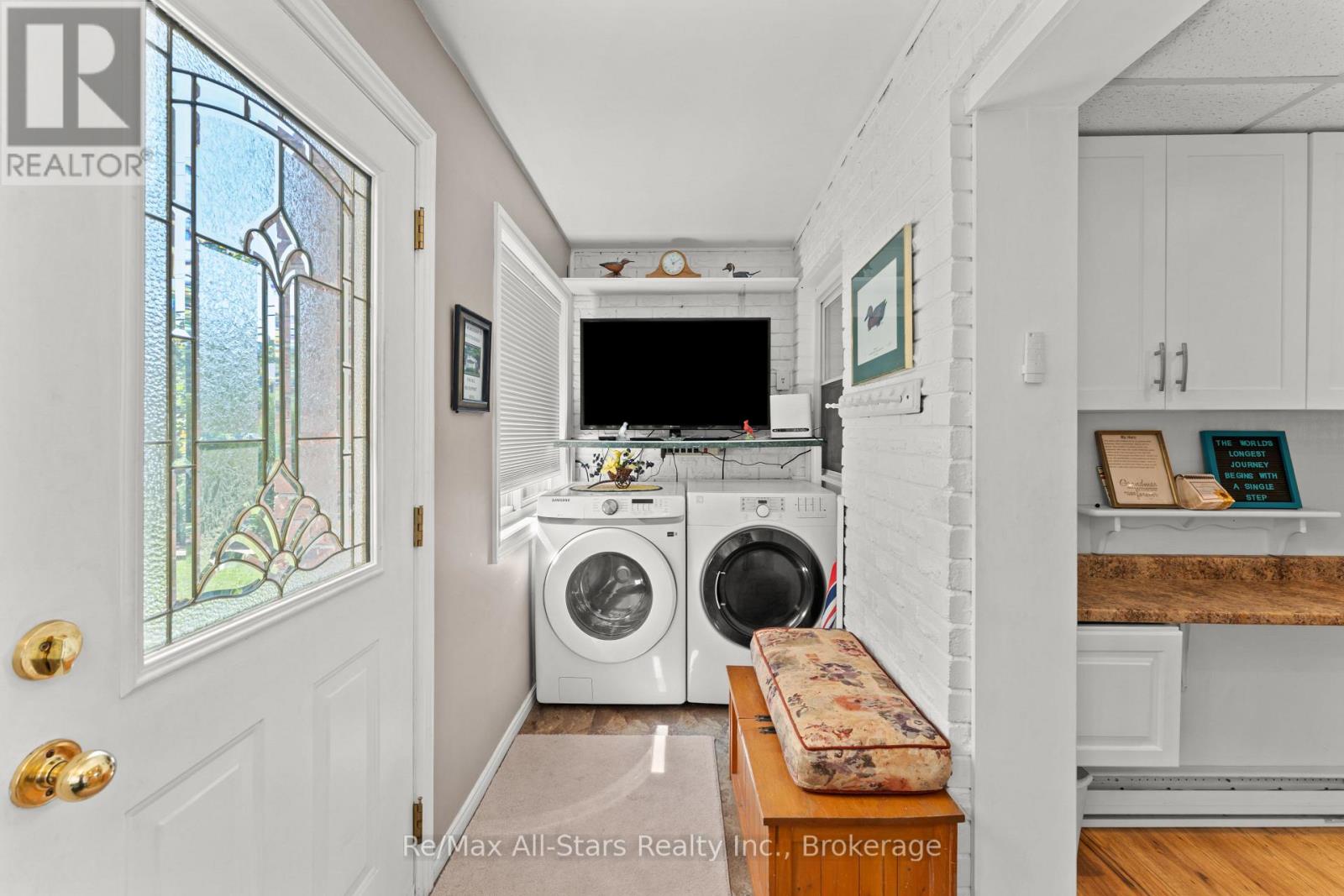 53 Helen Street Property Photo 19