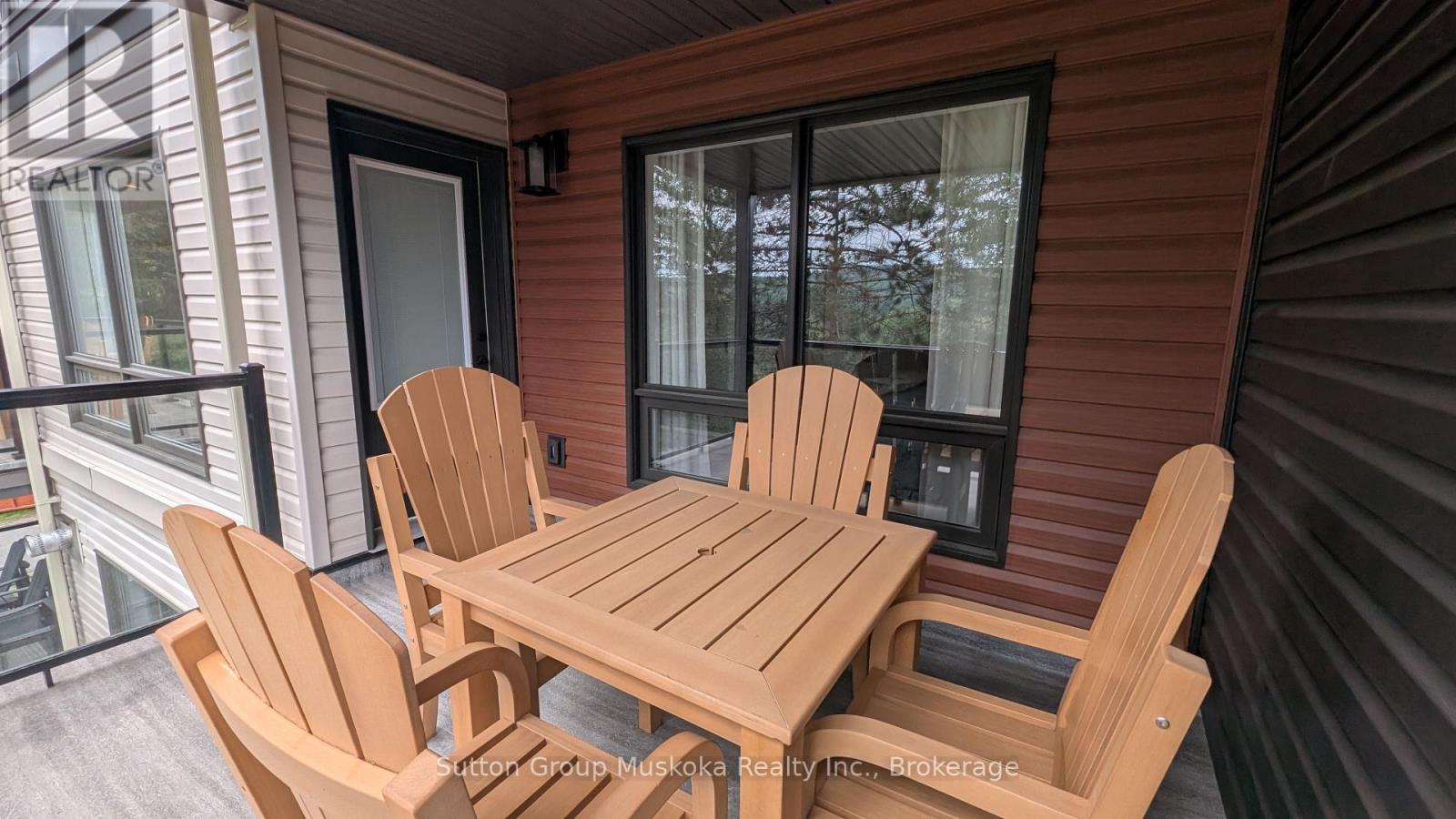 52-205 Deerhurst Drive Property Photo 14