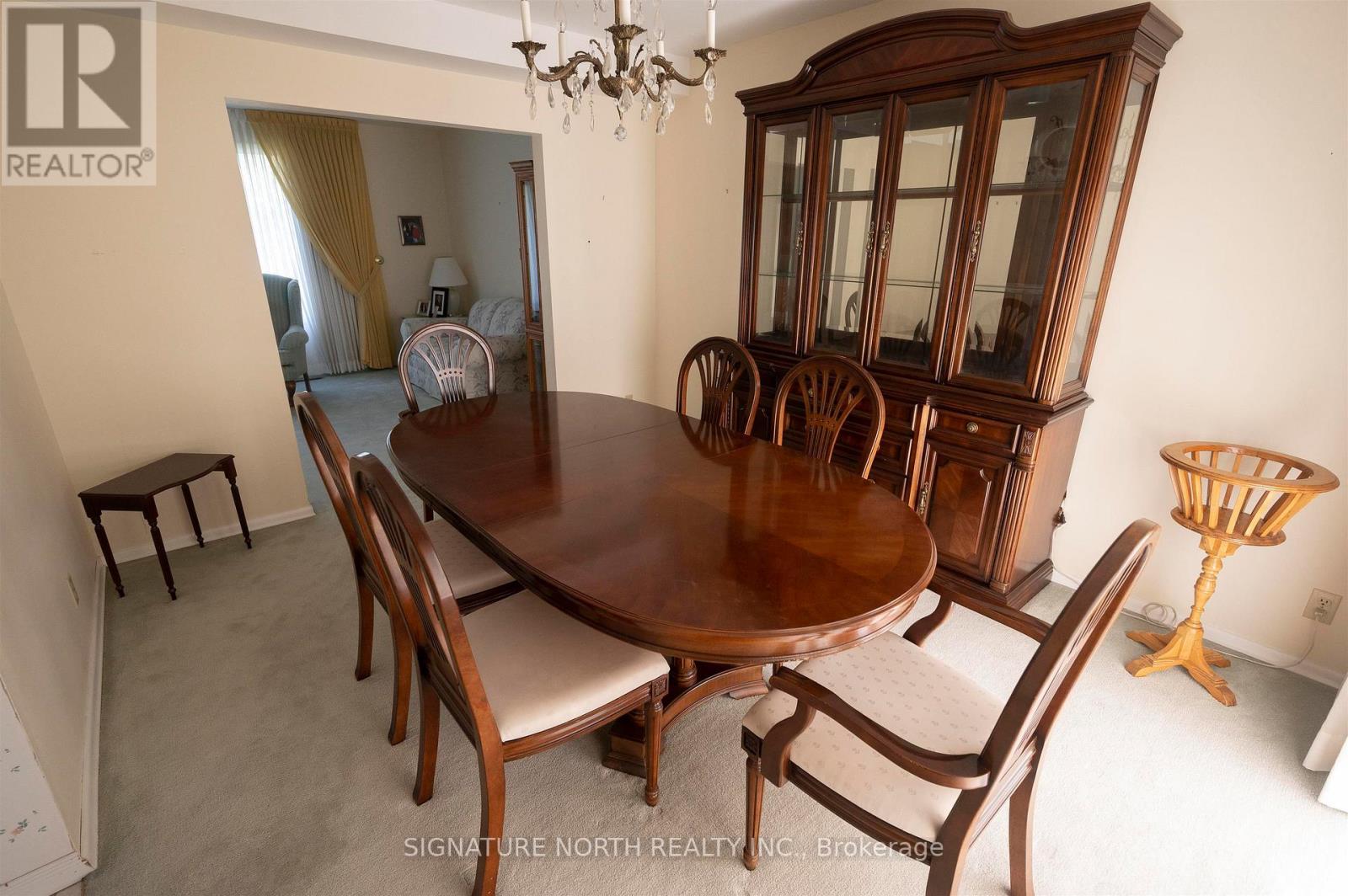 177 Whalen Street Property Photo 7