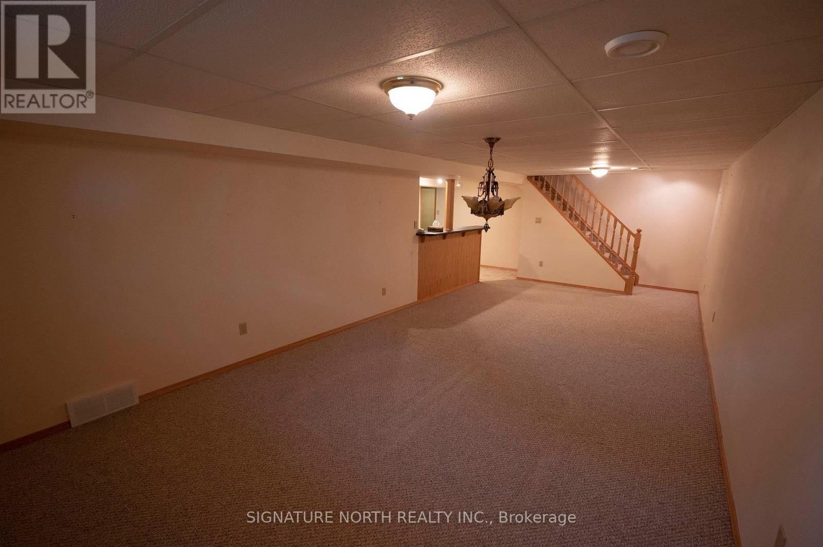 177 Whalen Street Property Photo 31
