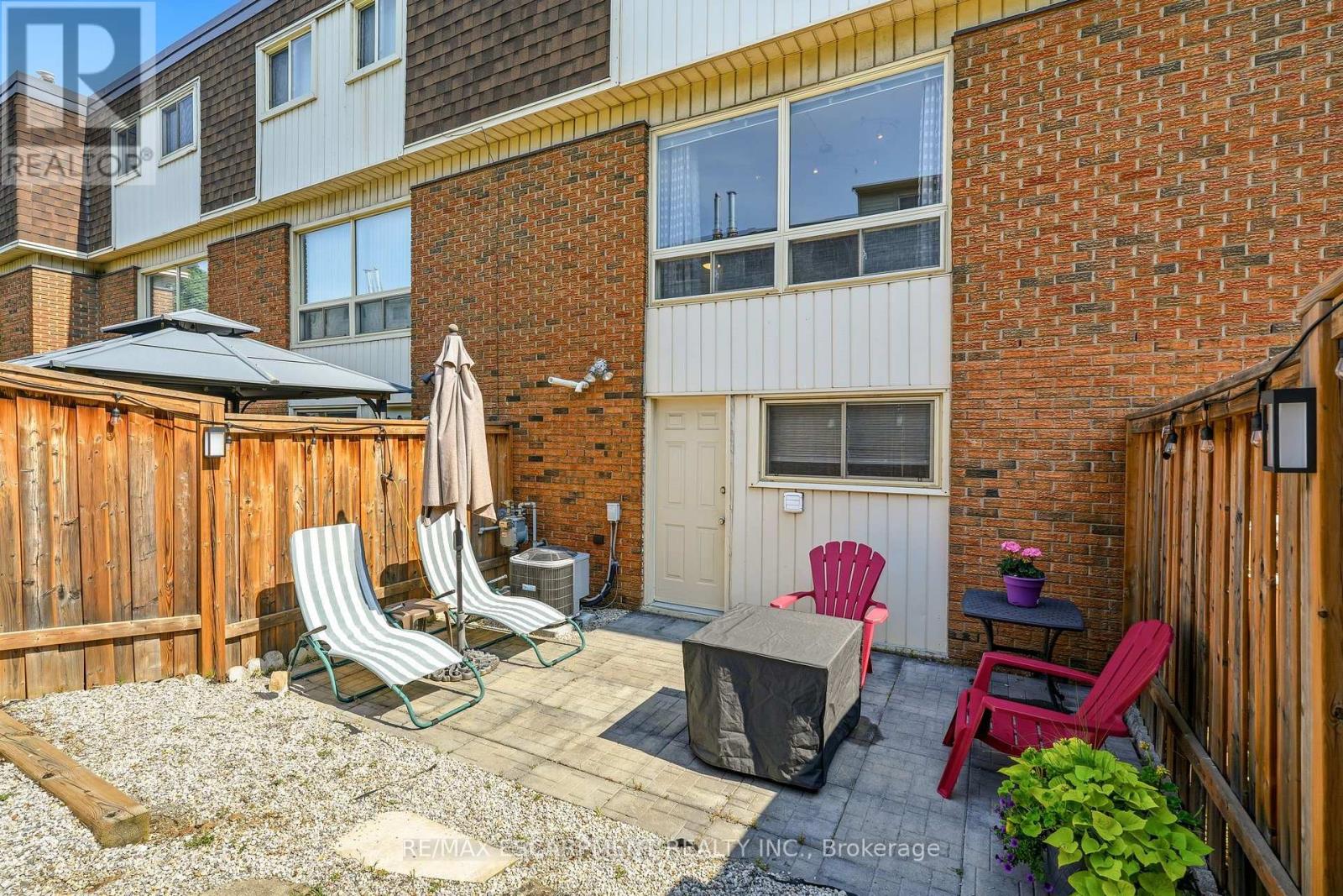 2 - 125 Bonaventure Drive Property Photo 39