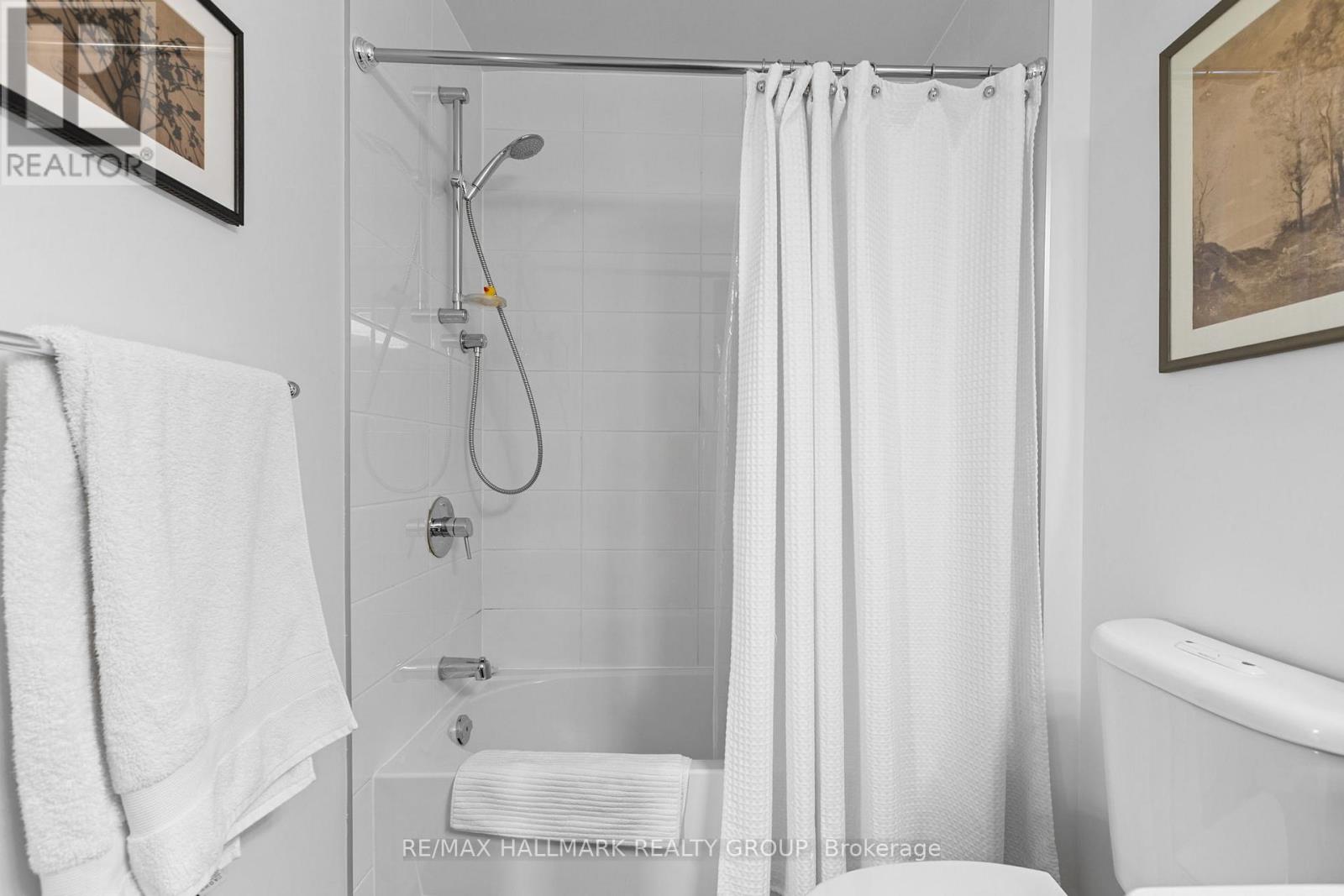 311 - 682 Churchill Avenue N Property Photo 36