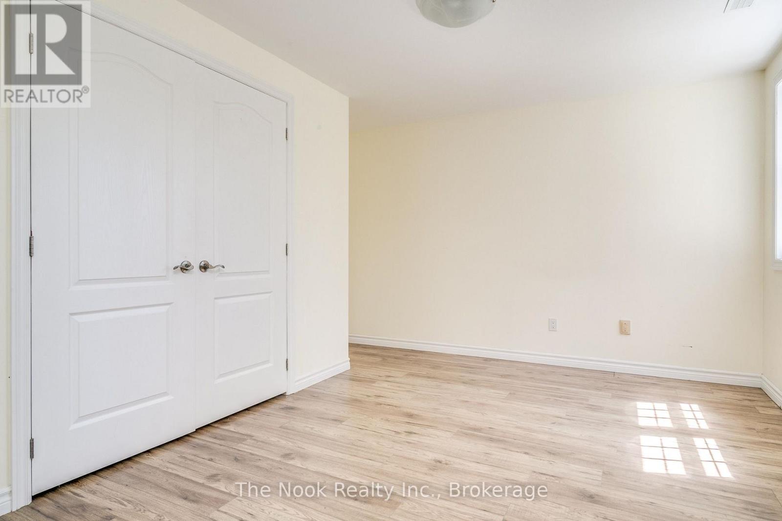 95 Peacock Boulevard Property Photo 21