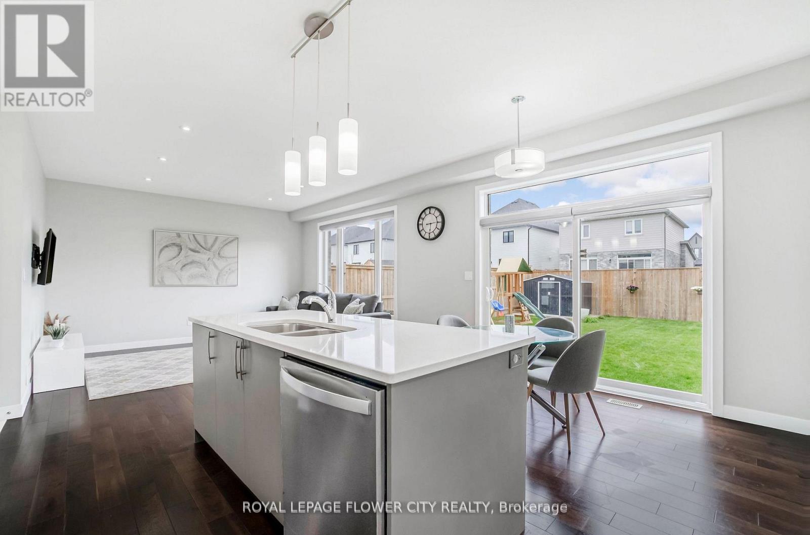 1266 Twilite Boulevard Property Photo 17
