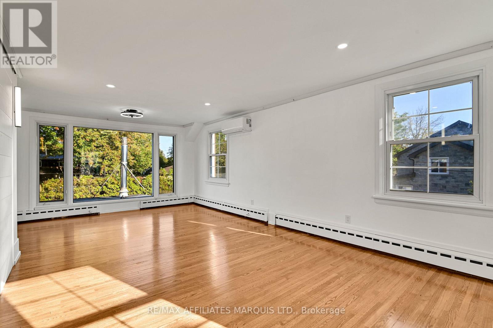 1603 Peter Street Property Photo 29