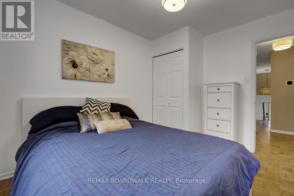 101 Park Avenue Property Photo 24